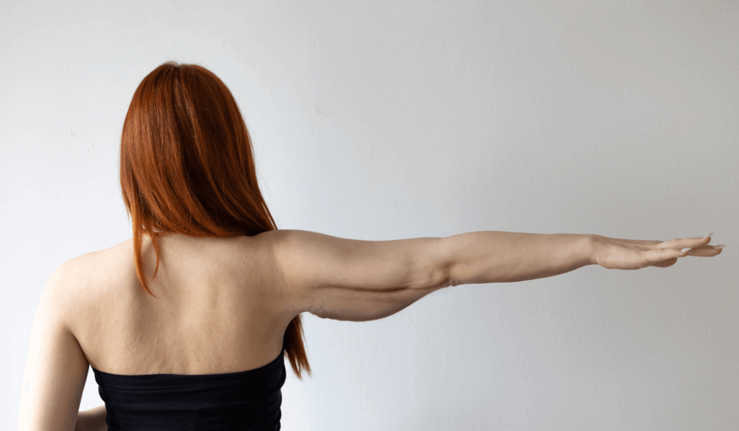 Loose upper arm skin after major weight loss before excess skin removal and body lift in Las Vegas